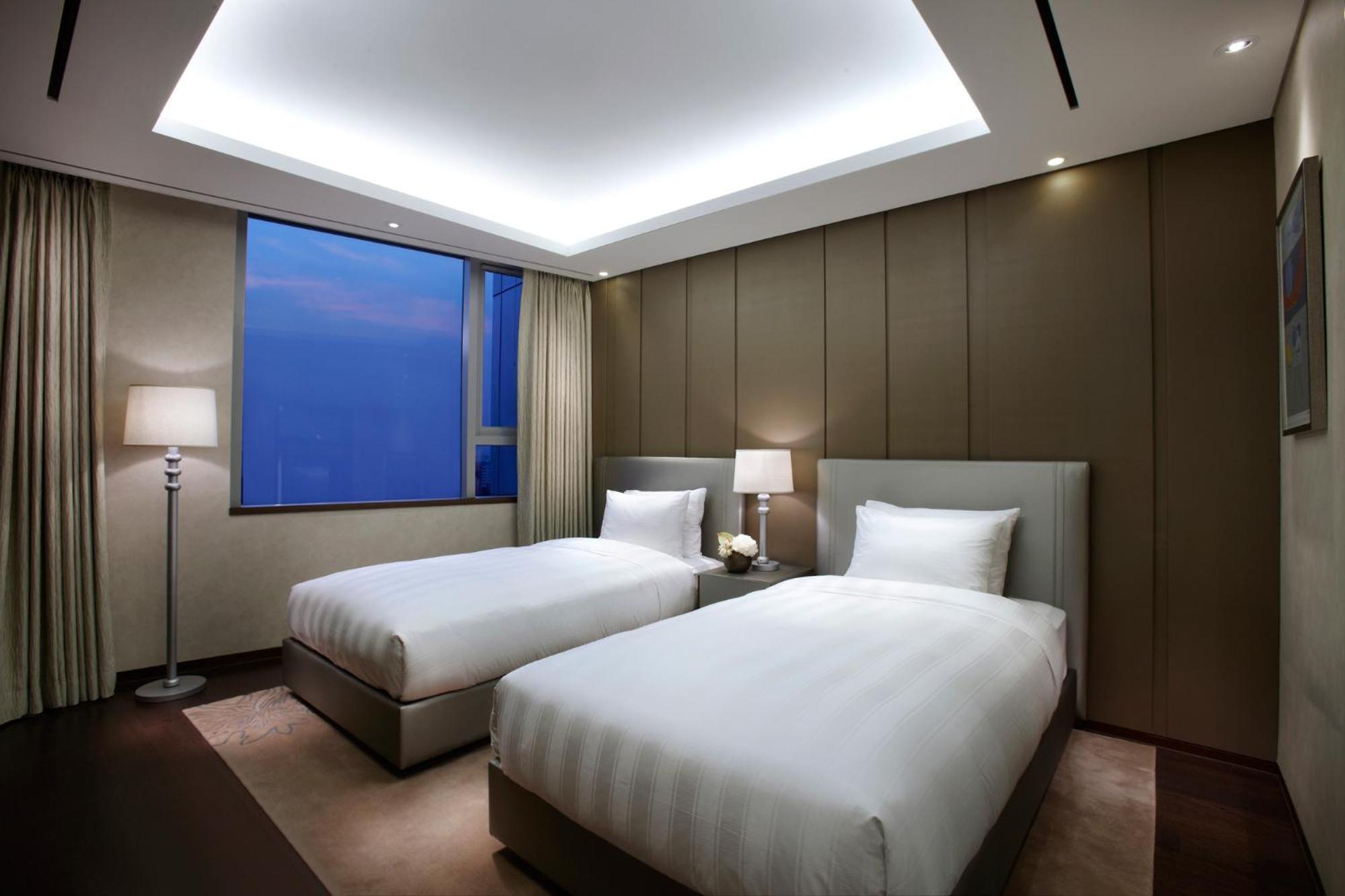 Lotte City Hotel Guro Сеул Екстер'єр фото